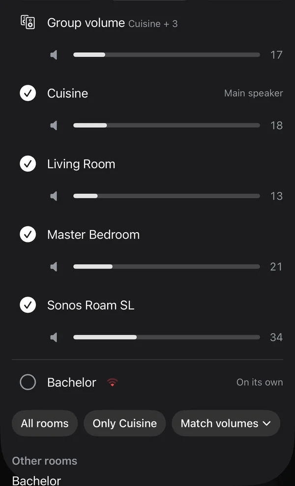 Choisir les pièces dans SyncSpire Audio : volume du groupe et un curseur par pièce